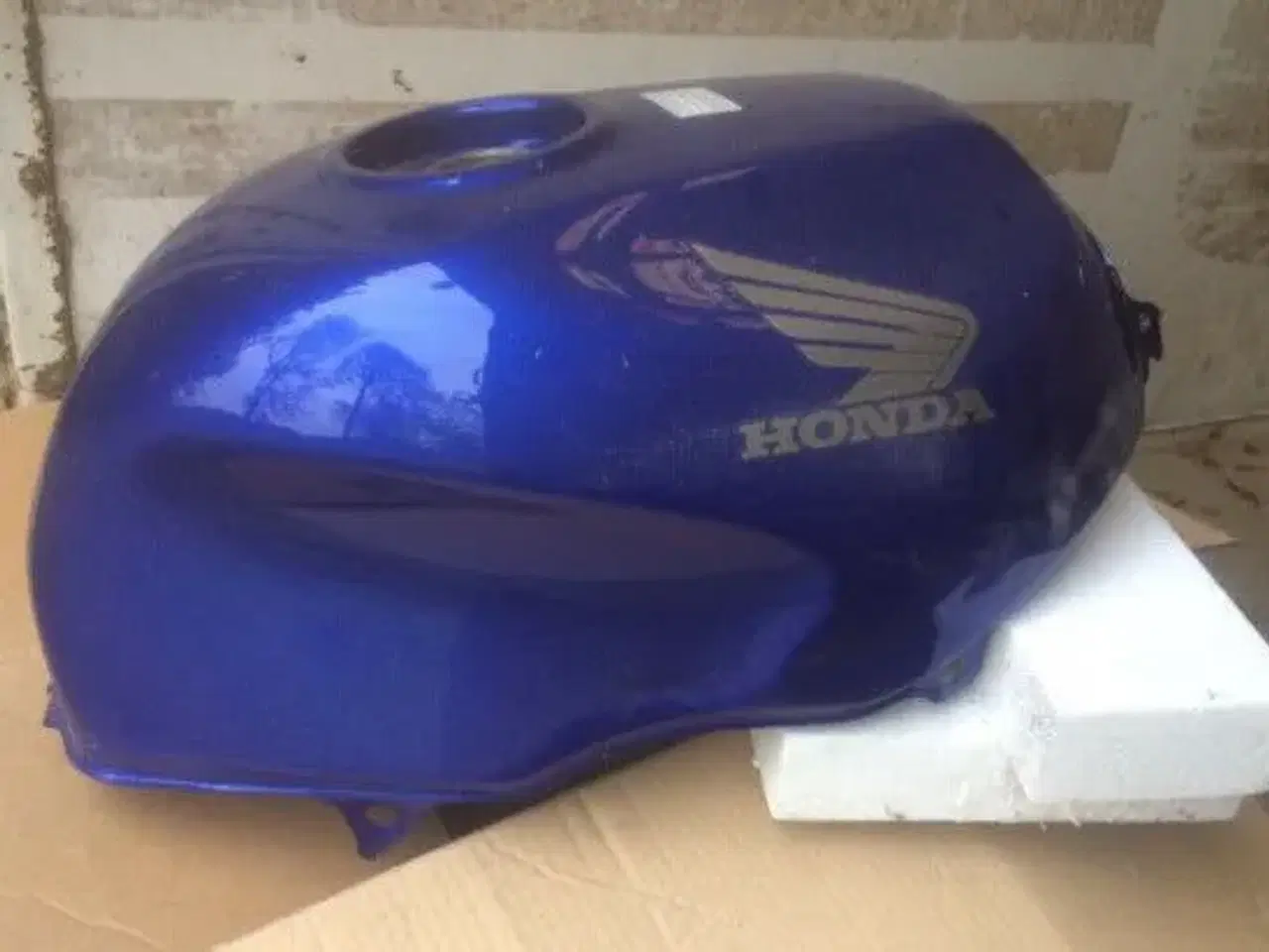 Billede 1 - Benzintank, Honda CB5001994 - 2002