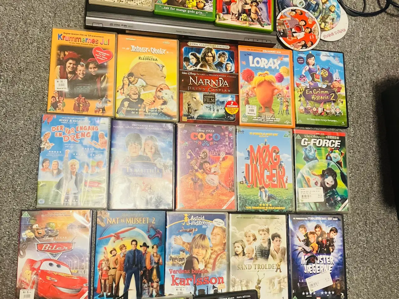 Billede 2 - TV + Dvd og 30 børnefilm 