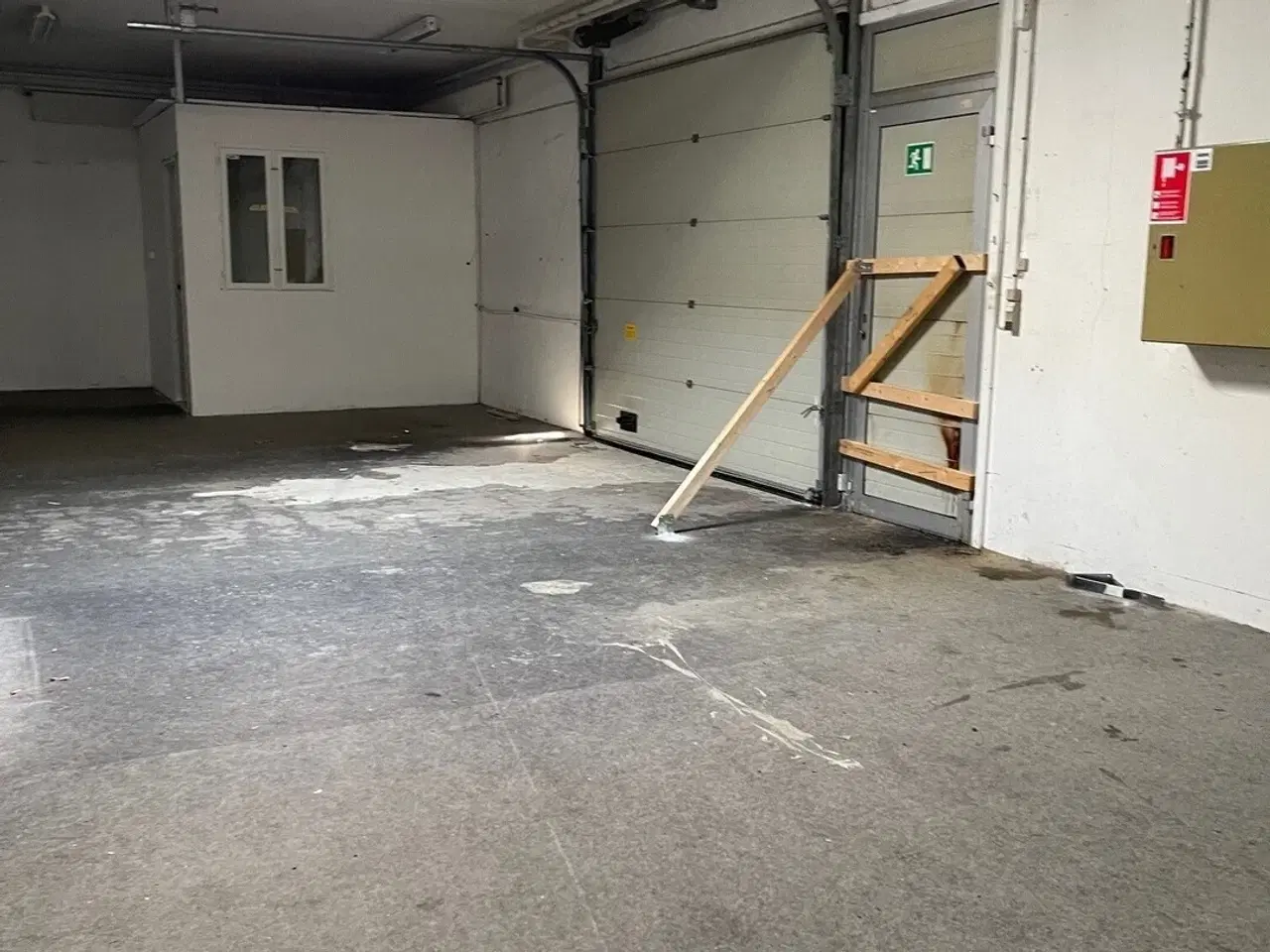 Billede 3 - Lager med rampeport