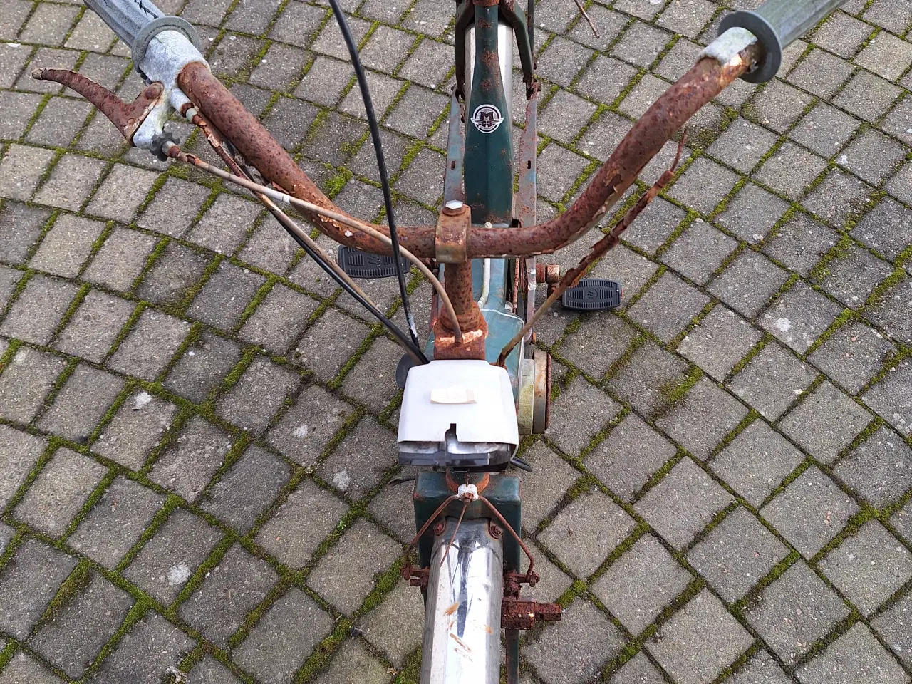 Billede 1 - Cady knallert 