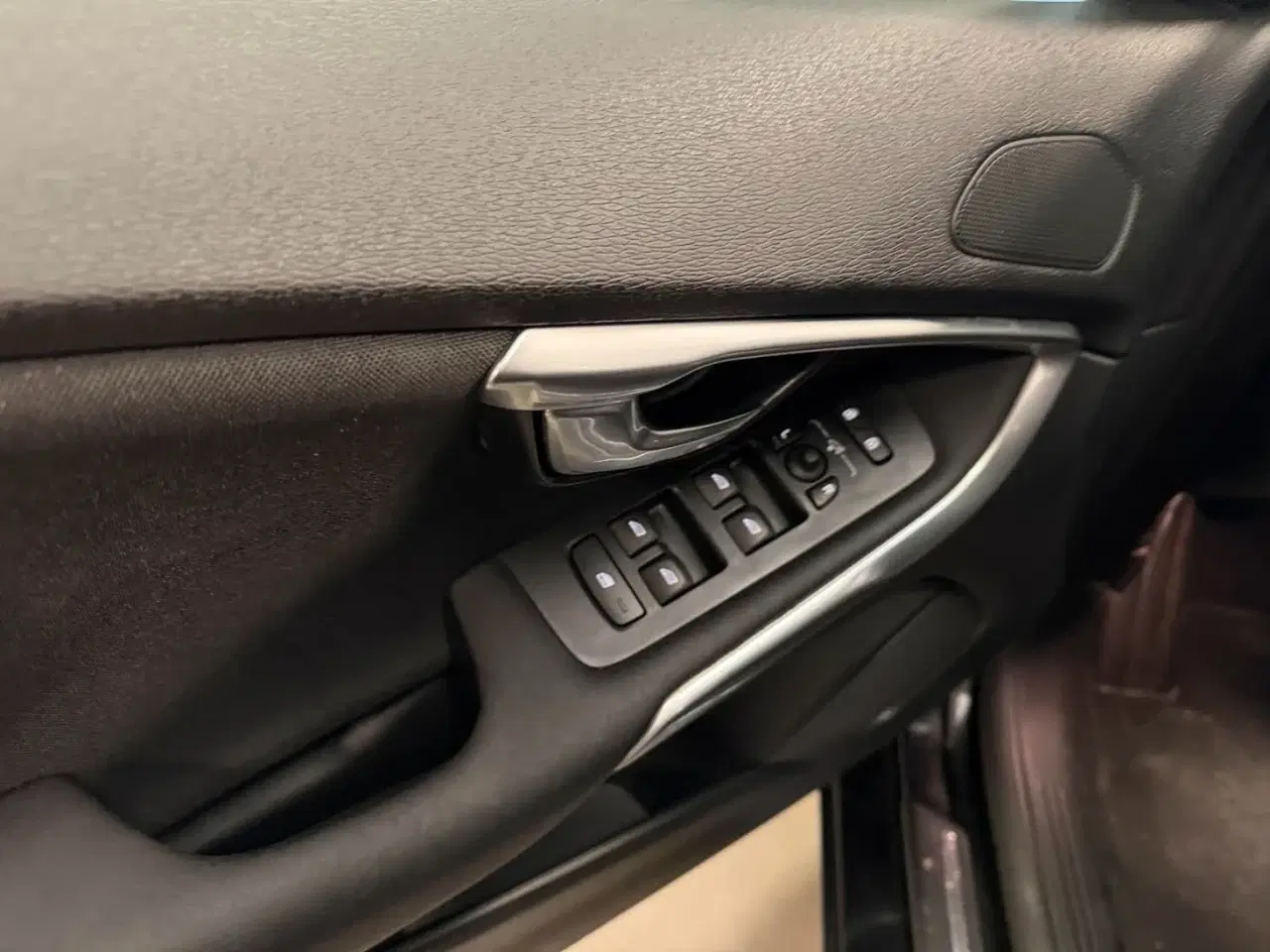 Billede 10 - Volvo V40 2,0 D2 120 Momentum aut.