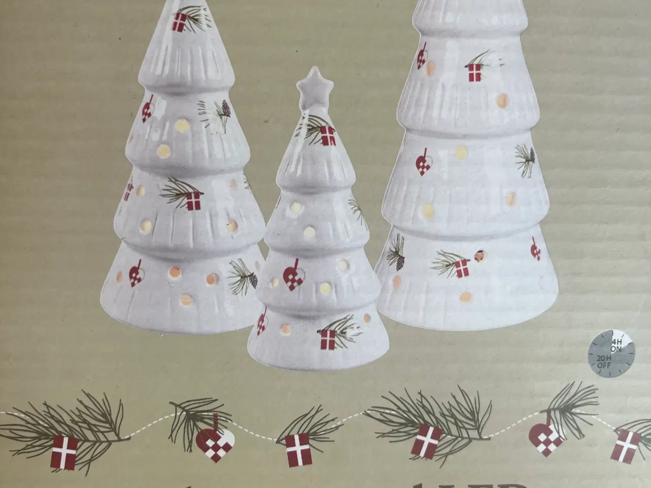 Billede 1 - Det Gamle Apotek 3 LED træer