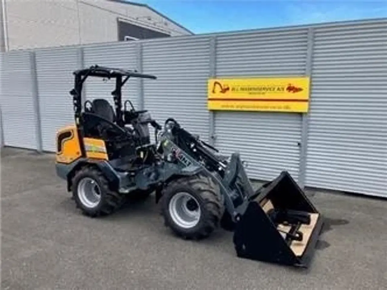 Billede 1 - GiANT G2700E x-tra G2700 E xhd