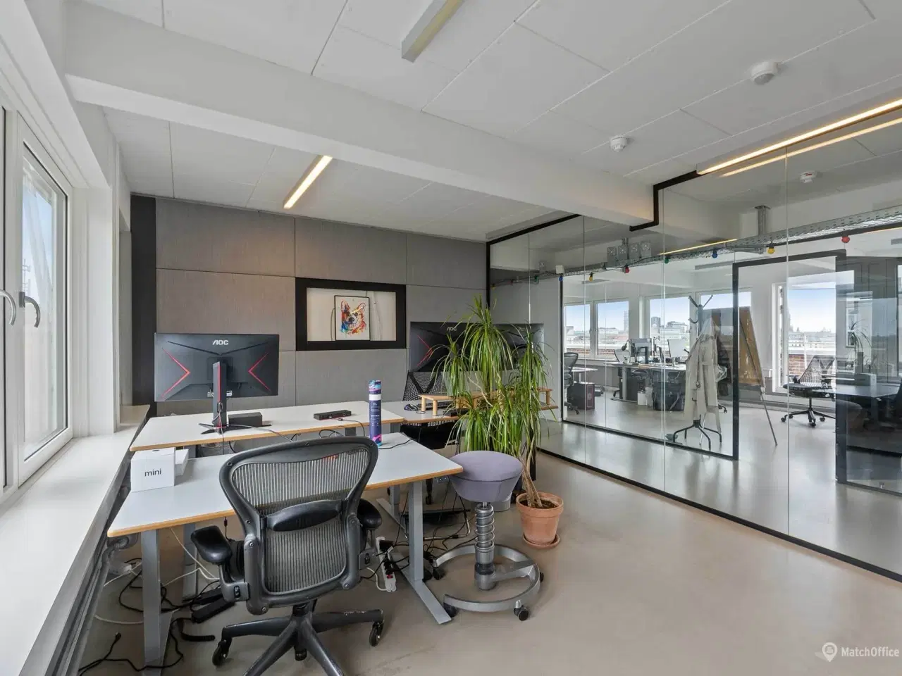 Billede 6 - Kontor med panoramaudsigt over byen og privat terrasse