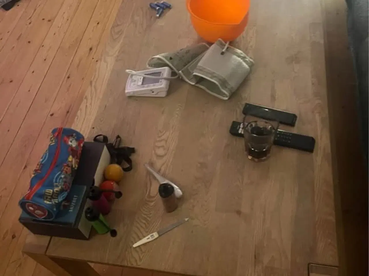 Billede 4 - Møbler i egetræ