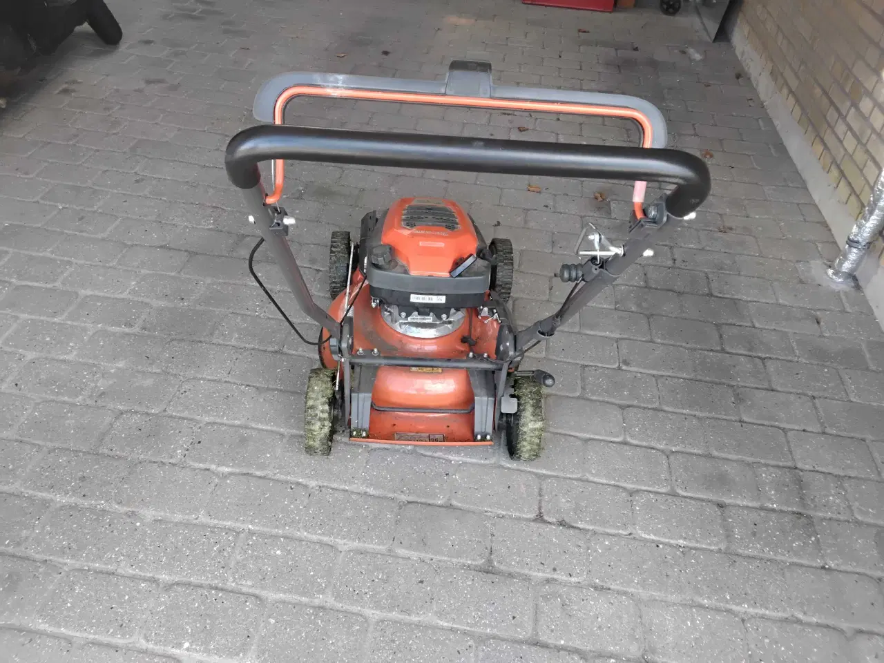 Billede 2 - Husqvarna plæneklipper sælges