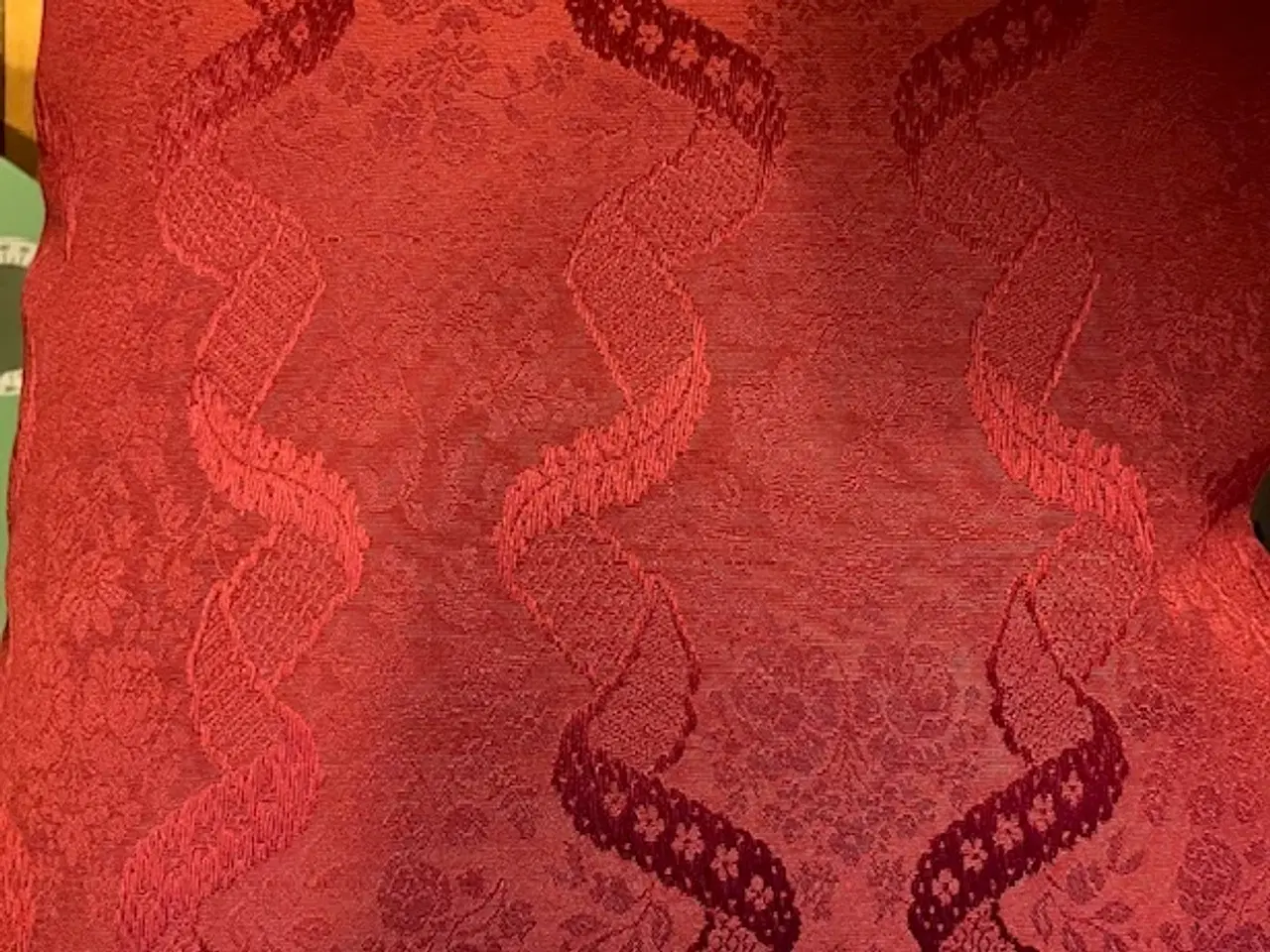 Billede 4 - 4 luksuriøse pyntepuder & matchende Hemtex-tæppe