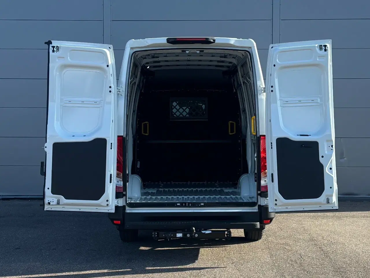 Billede 7 - Iveco Daily 3,0 35S18 12m³ Van AG8