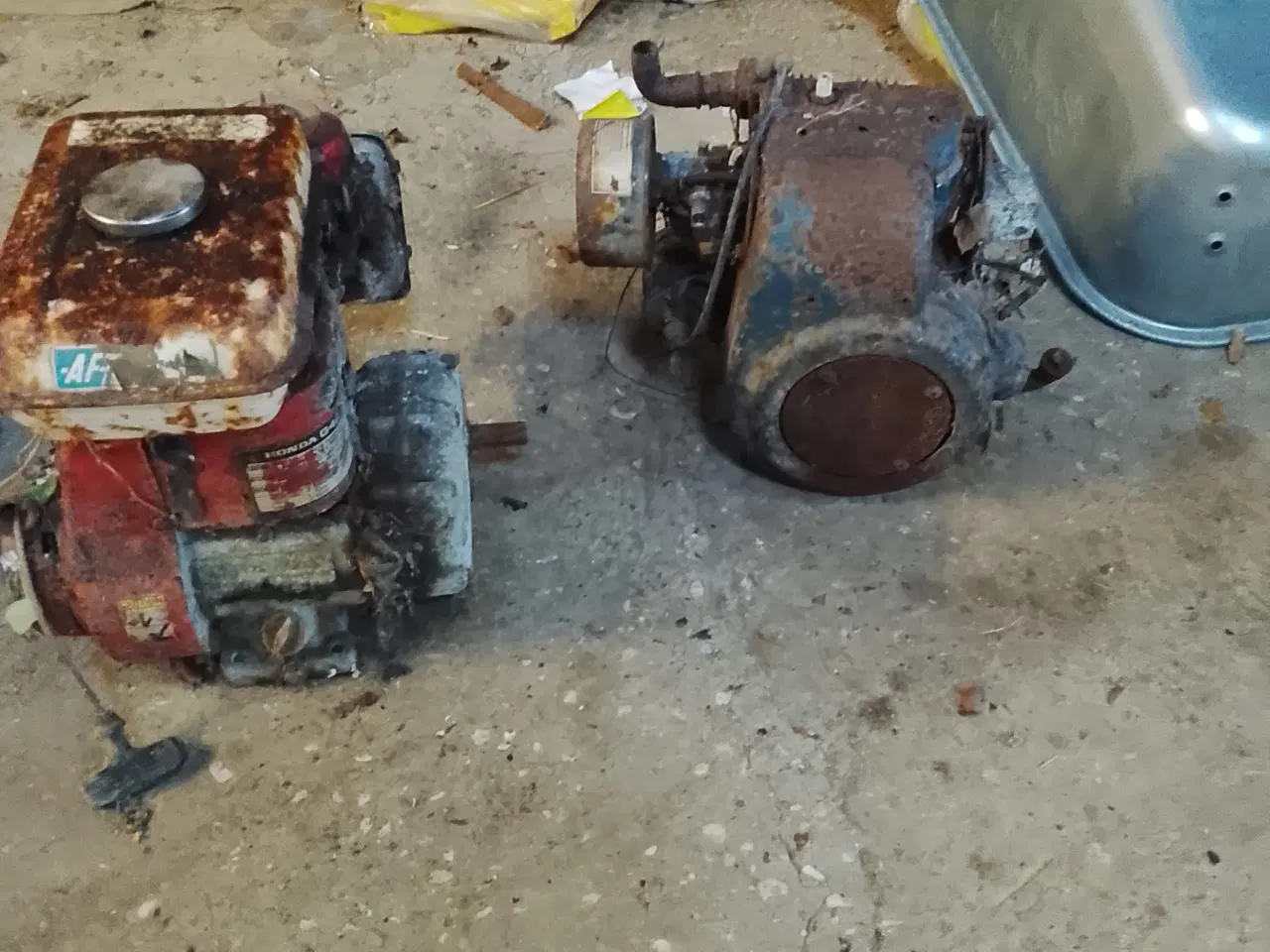 Billede 2 - Forskellige havemaskiner og motor