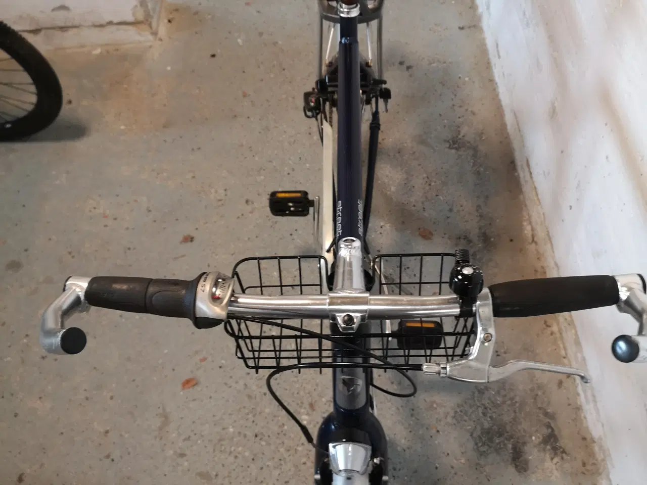 Billede 11 - KILDEMOES  28"  65cm højt   7 gear...  ny