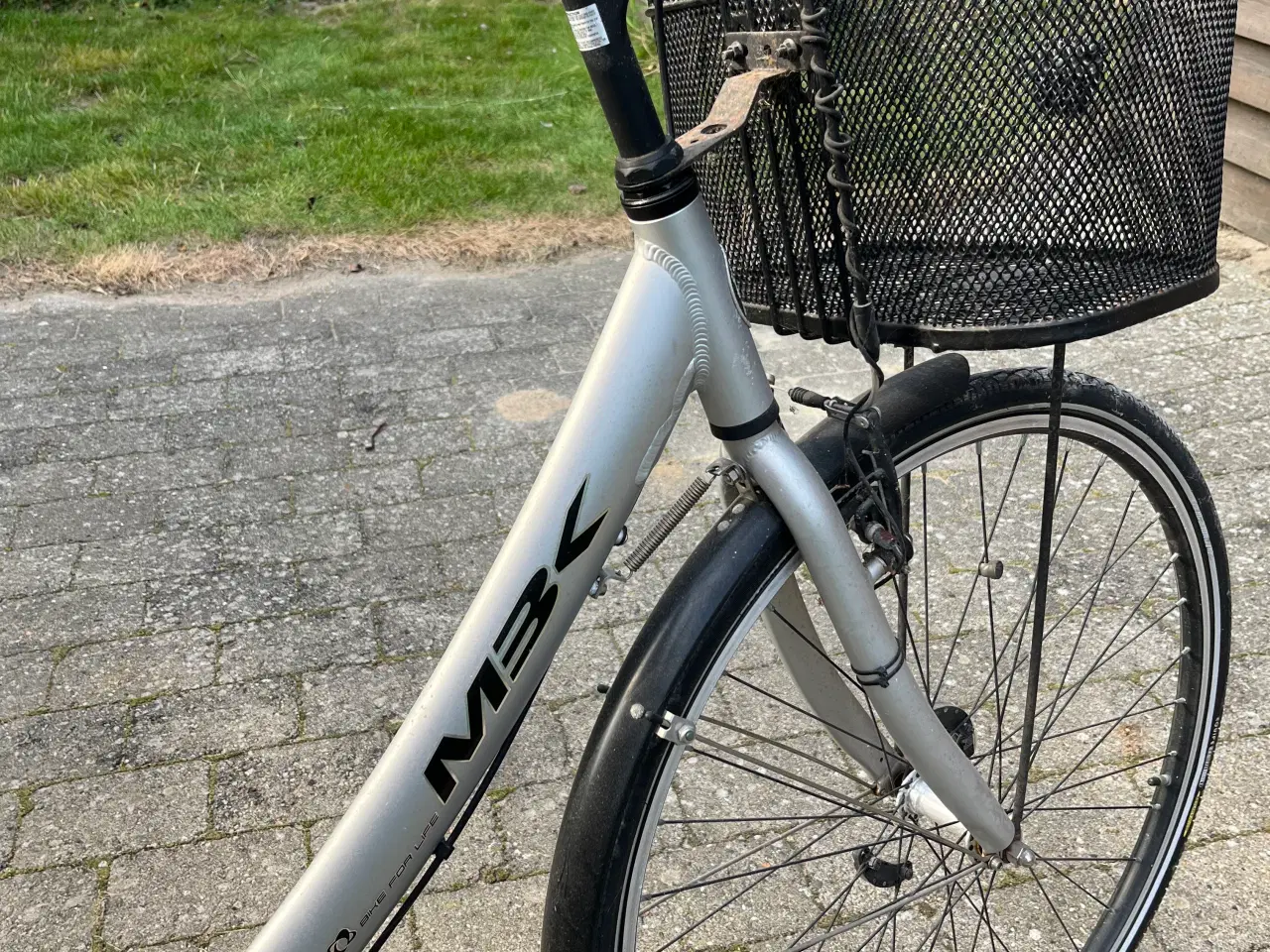 Billede 2 - Damecykel MBK 7 gear lysegrå