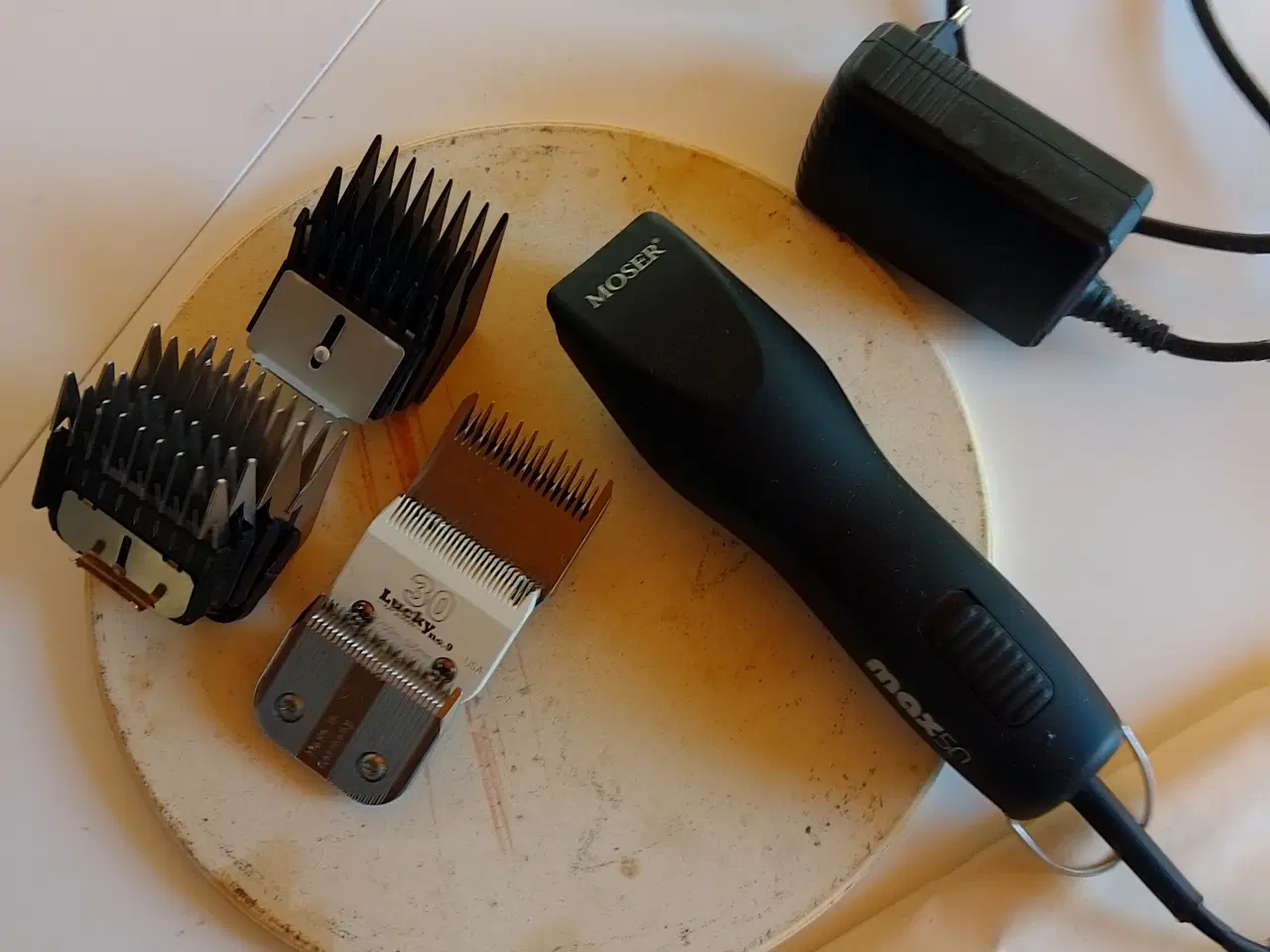 Billede 1 - diverse ting til pels pleje