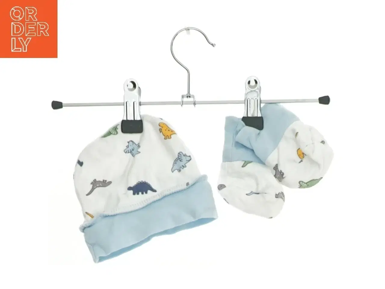 Billede 2 - Baby handsker og hue (str. 62 cm)