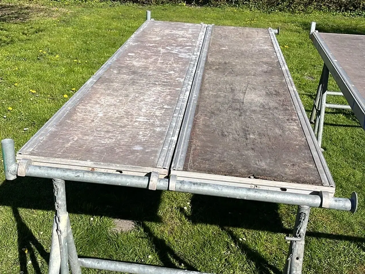 Billede 2 - Bukkestillads