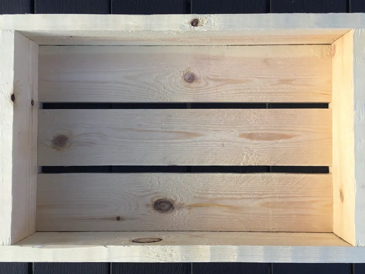 Billede 5 - Bakke i genbrugstræ fyr 45 x 30