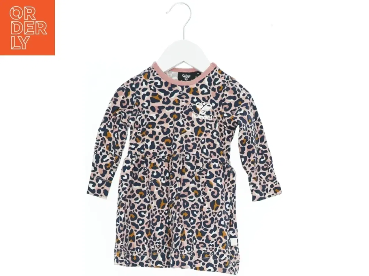 Billede 1 - Leopardkjole fra Hummel (str. 74)