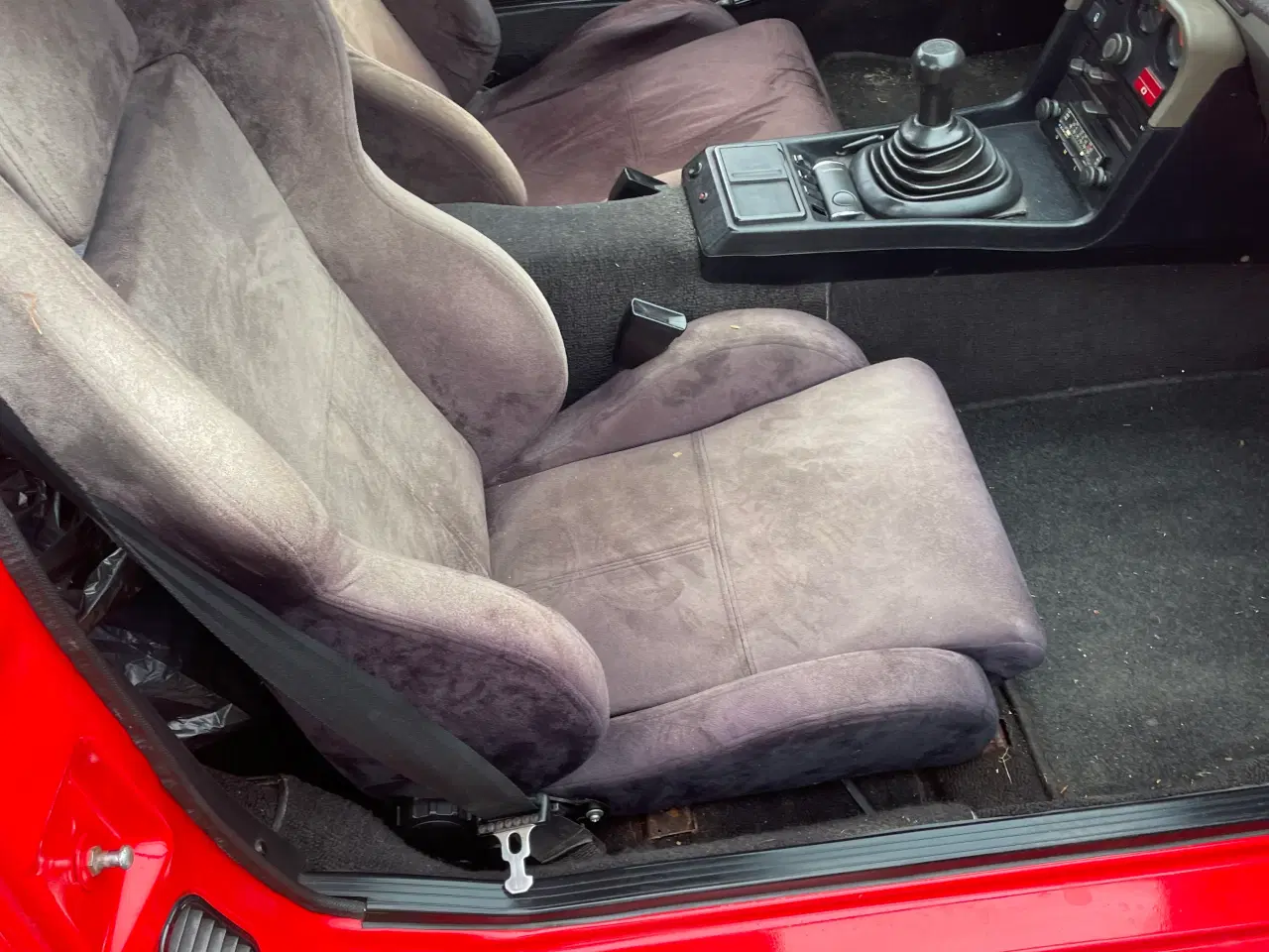Billede 7 - Porsche 924 / 944 Targa lavt km tal 