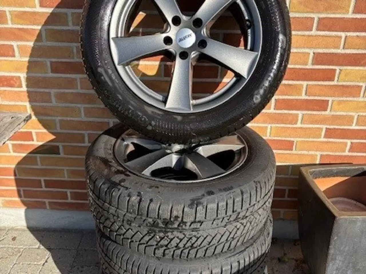 Billede 4 - Alufælge med vinterdæk
