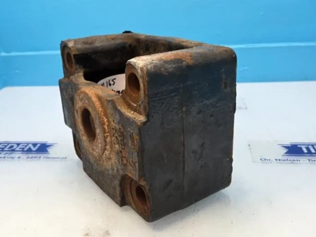 Billede 6 - New Holland TM165 Beslag 82020886