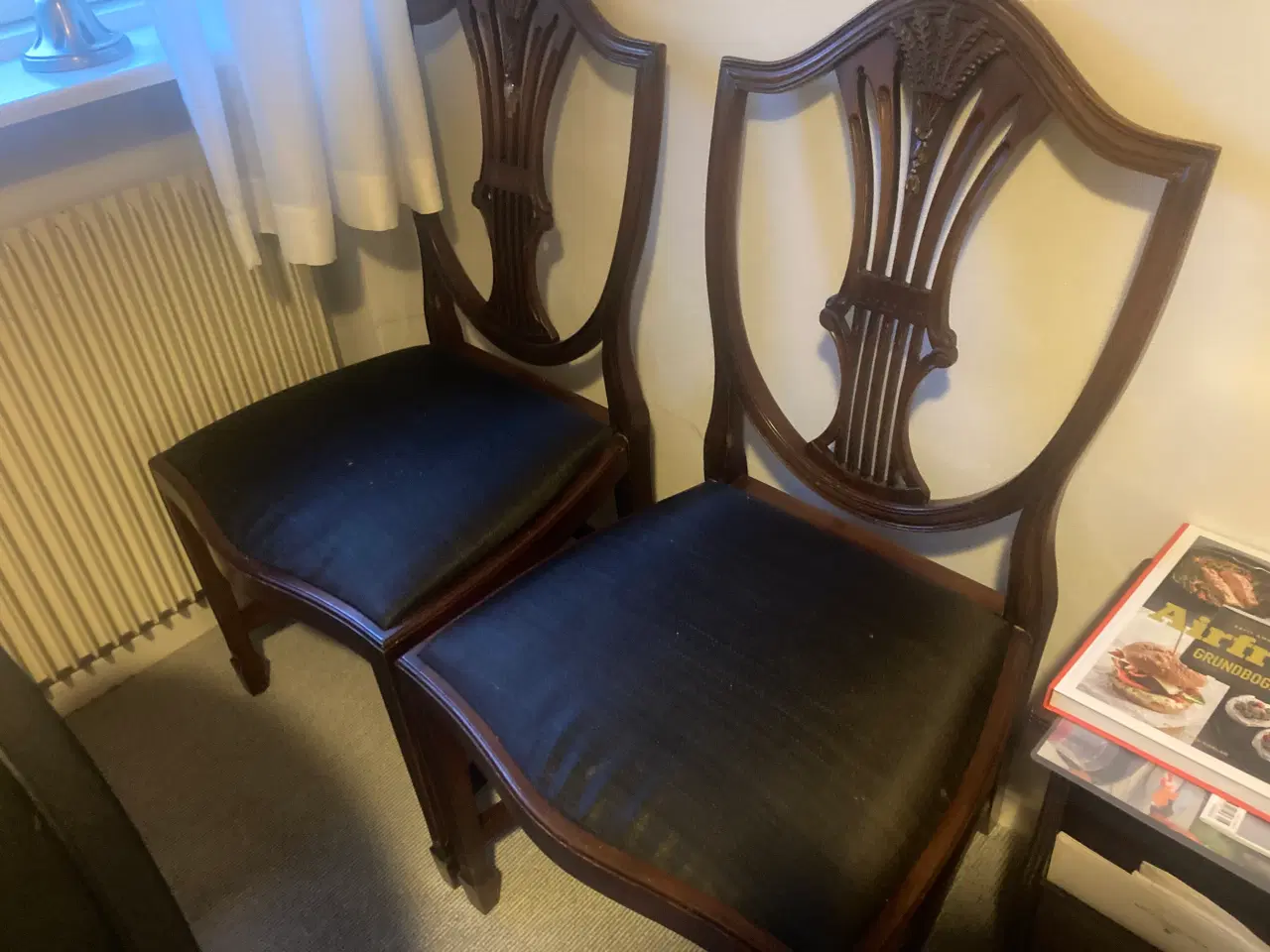 Billede 2 - Hepplewhite spisestue m 8 stole. 