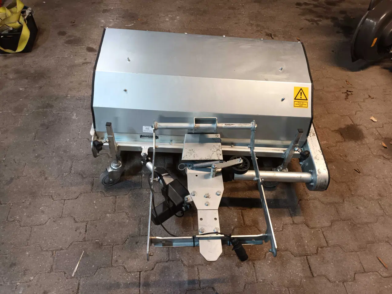 Billede 2 - Fejekost Karlo Nielsen husqvarna 