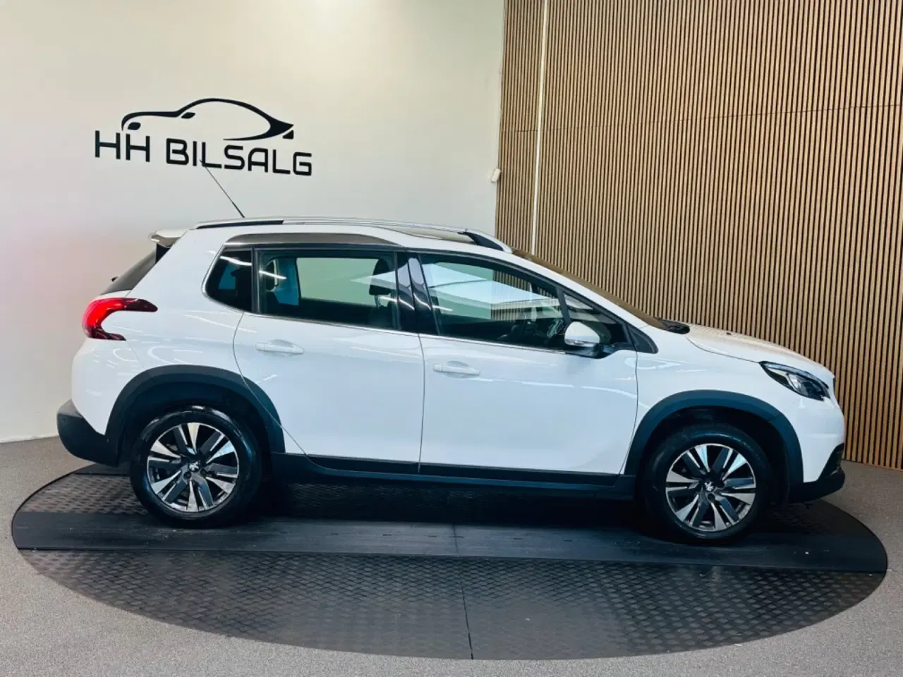 Billede 4 - Peugeot 2008 1,6 BlueHDi 120 Allure Sky