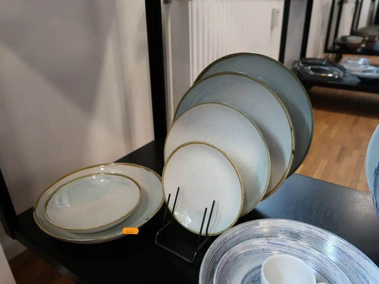 Billede 5 - 28 stk. tallerkner/fade/krus CHURCHILL