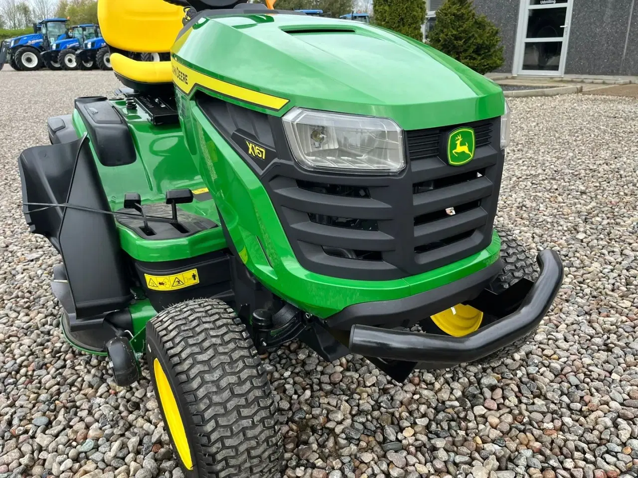 Billede 15 - John Deere X167 2cylinderet motor og med 48tommer klipperbord og for kofanger
