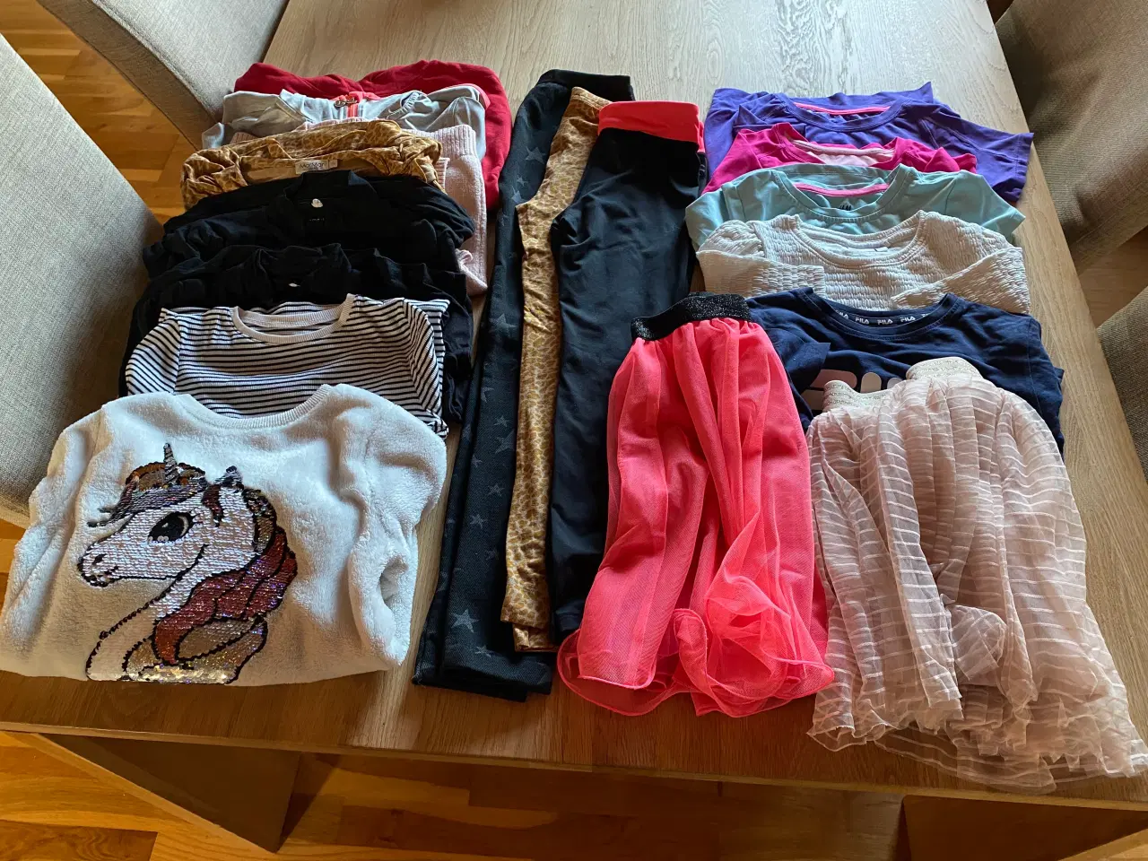 Billede 18 - Nederdele, bluser,leggings 122-128