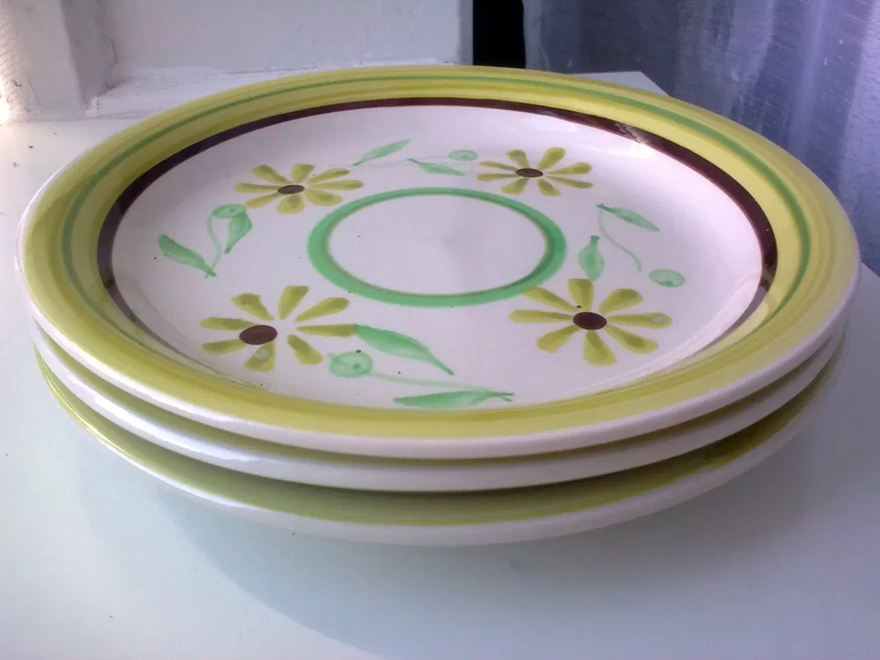 Billede 6 - Keramik håndmalet fad tallerken 3 stk. grøn tema