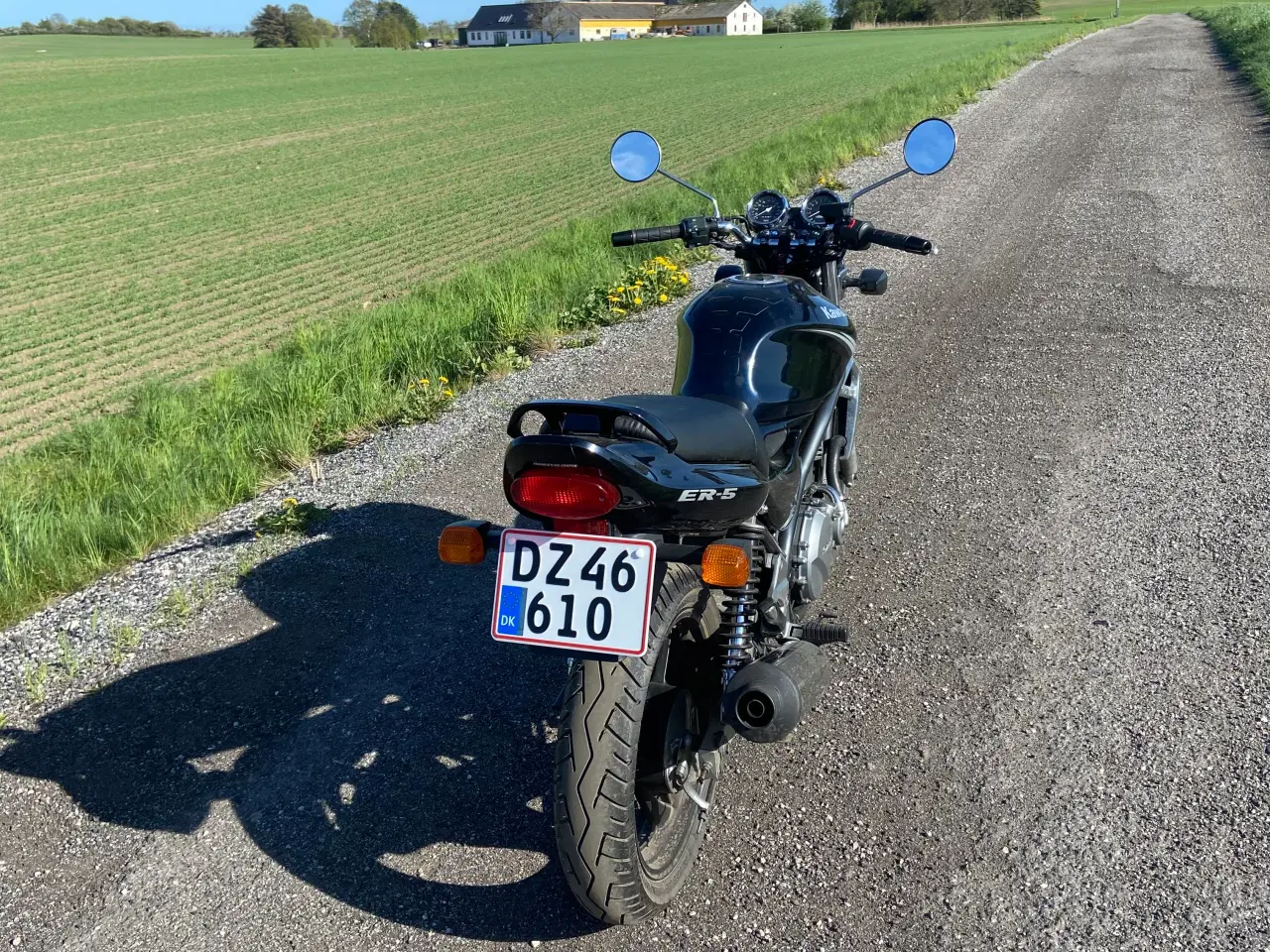 Billede 3 - Letkørt motorcykel fra 2005