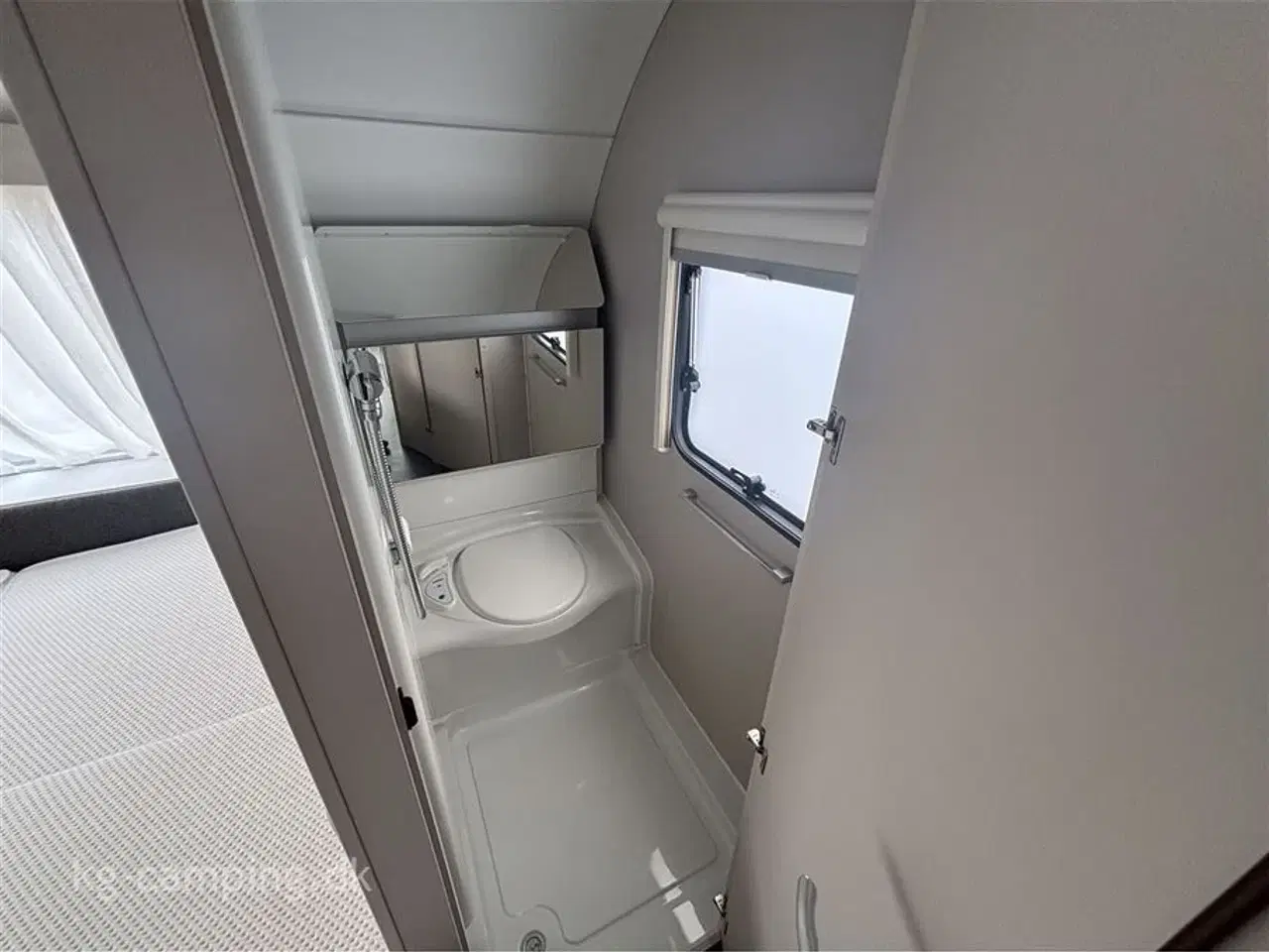 Billede 12 - 2021 - Adria Adora 613 PK   Stor familievogn med mover og aircondition