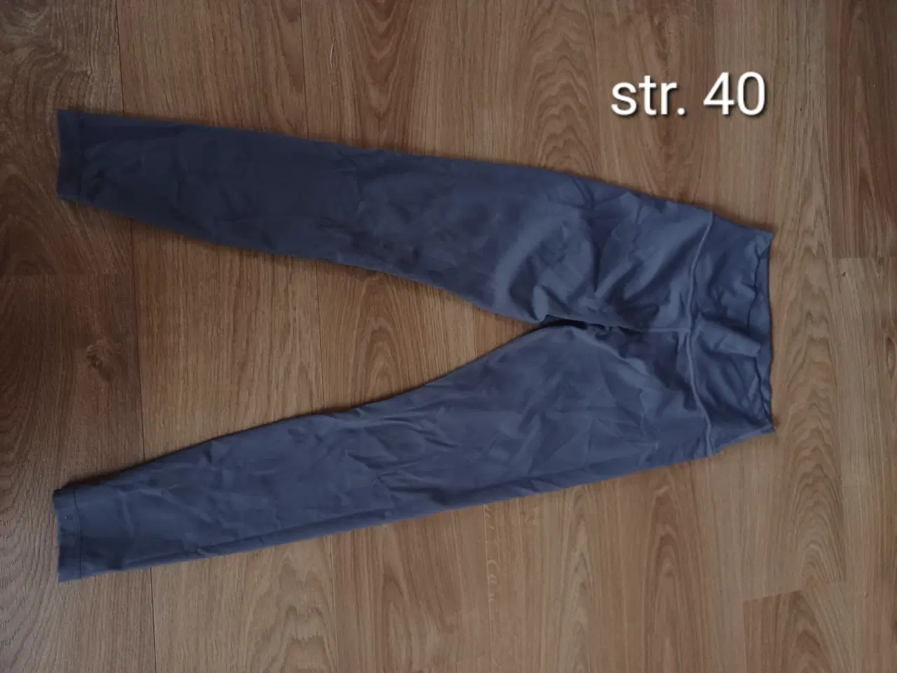 Billede 5 - Stor pose med ca 29 stykker tøj