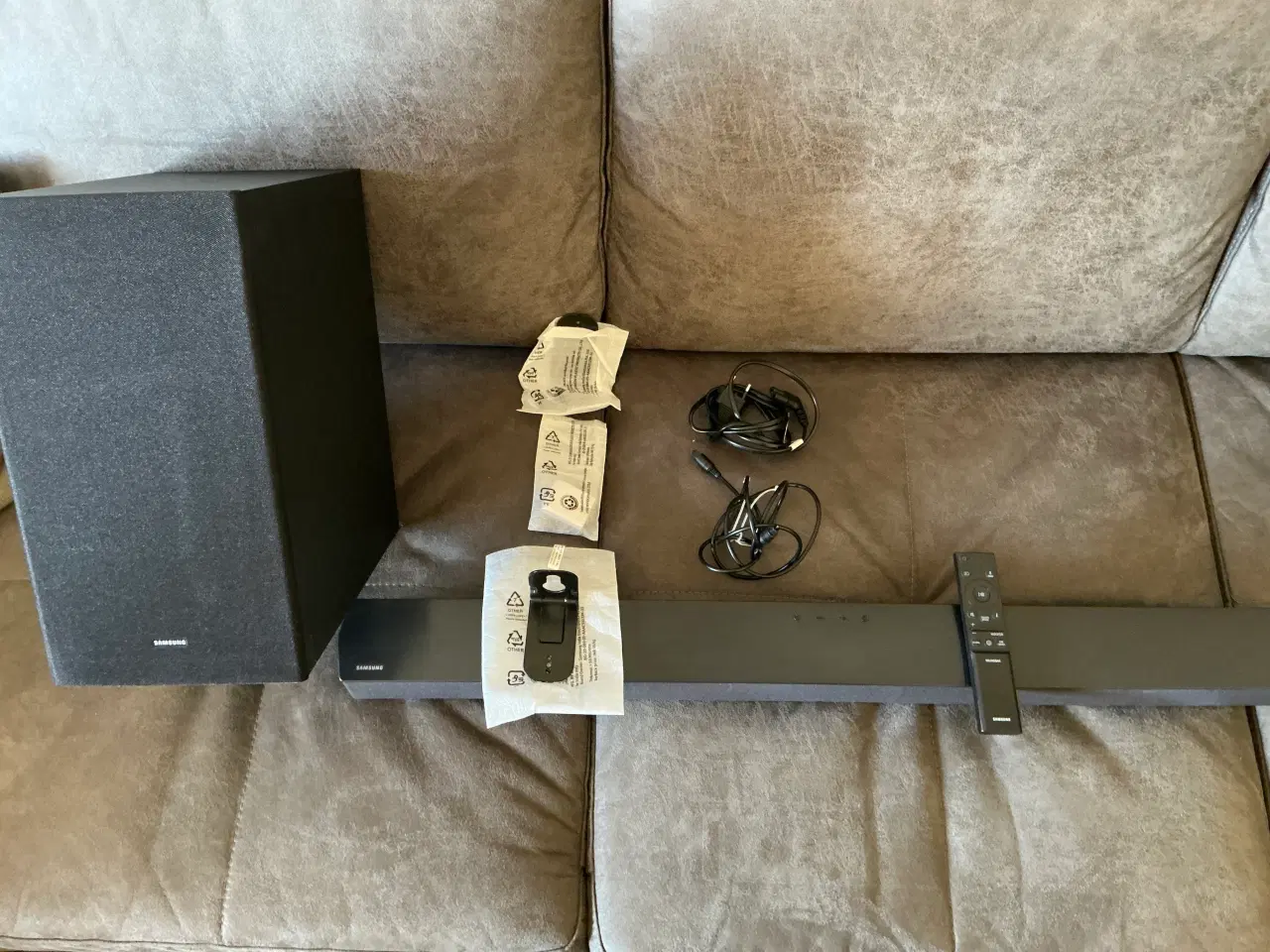 Billede 7 - Samsung Soundbar 2,1 CH. HW-c460 