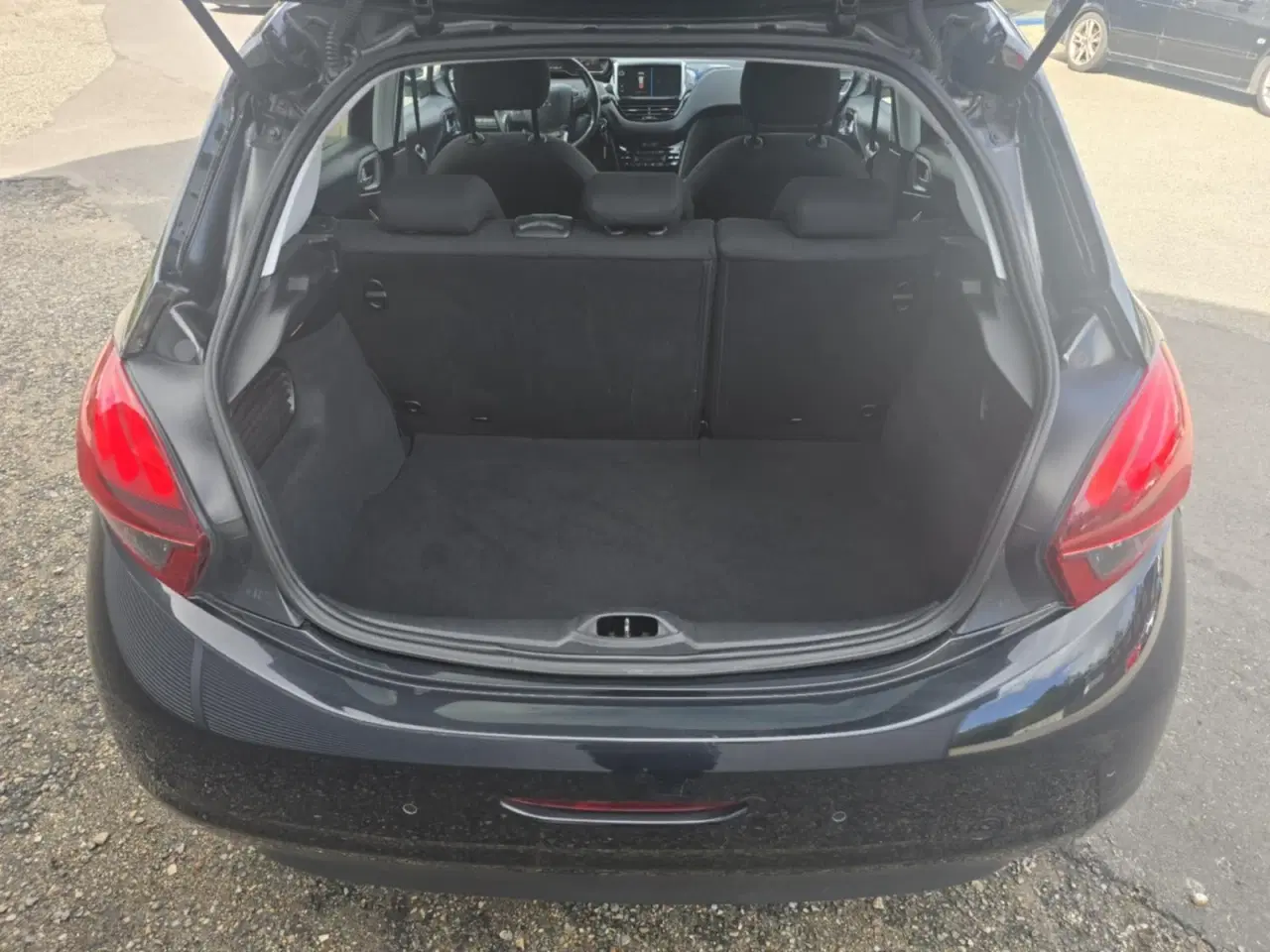 Billede 13 - Peugeot 208 1,6 BlueHDi 100 Allure Sky