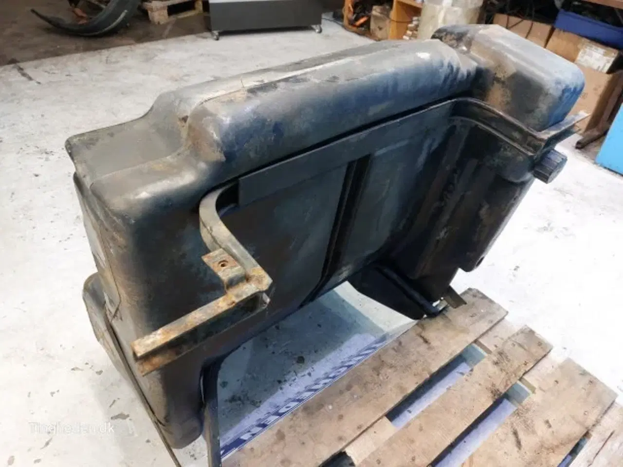 Billede 3 - Massey Ferguson 3060 Dieseltank 3388558M97