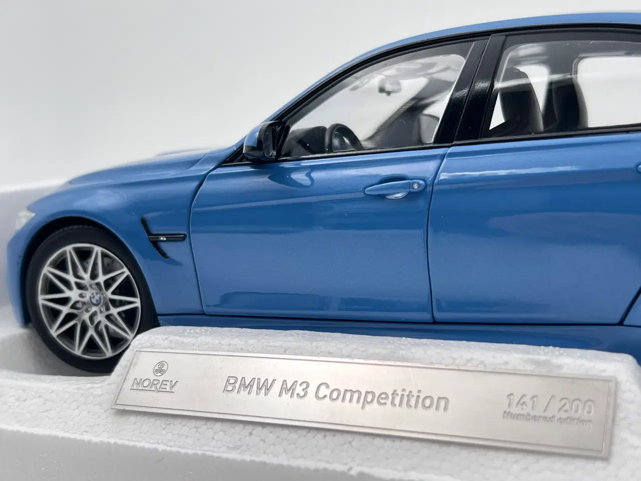 Billede 2 - 2017 BMW M3 Competition Limited Edition - 1:18