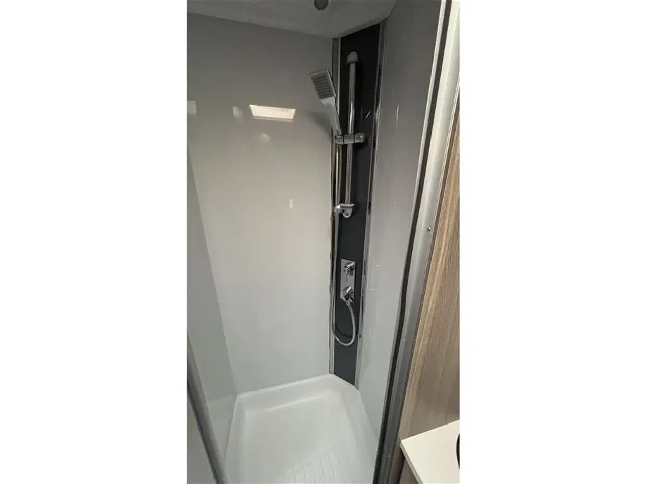 Billede 8 - 2020 - Fendt Tendenza 650 SFDW   Pæn og velholdt campingvogn