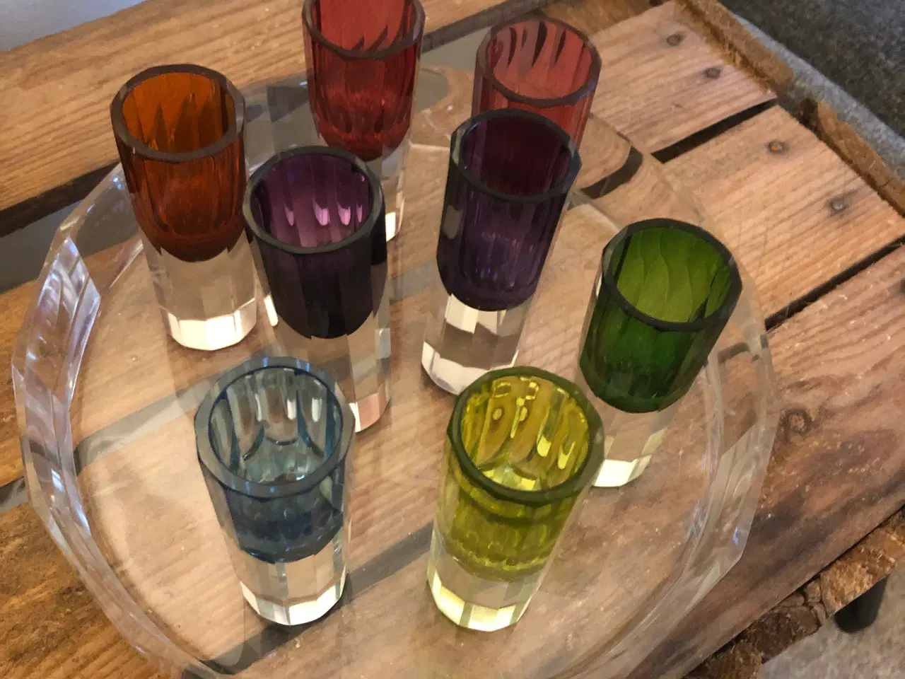 Billede 1 - Glasfad med 8 snapseglas