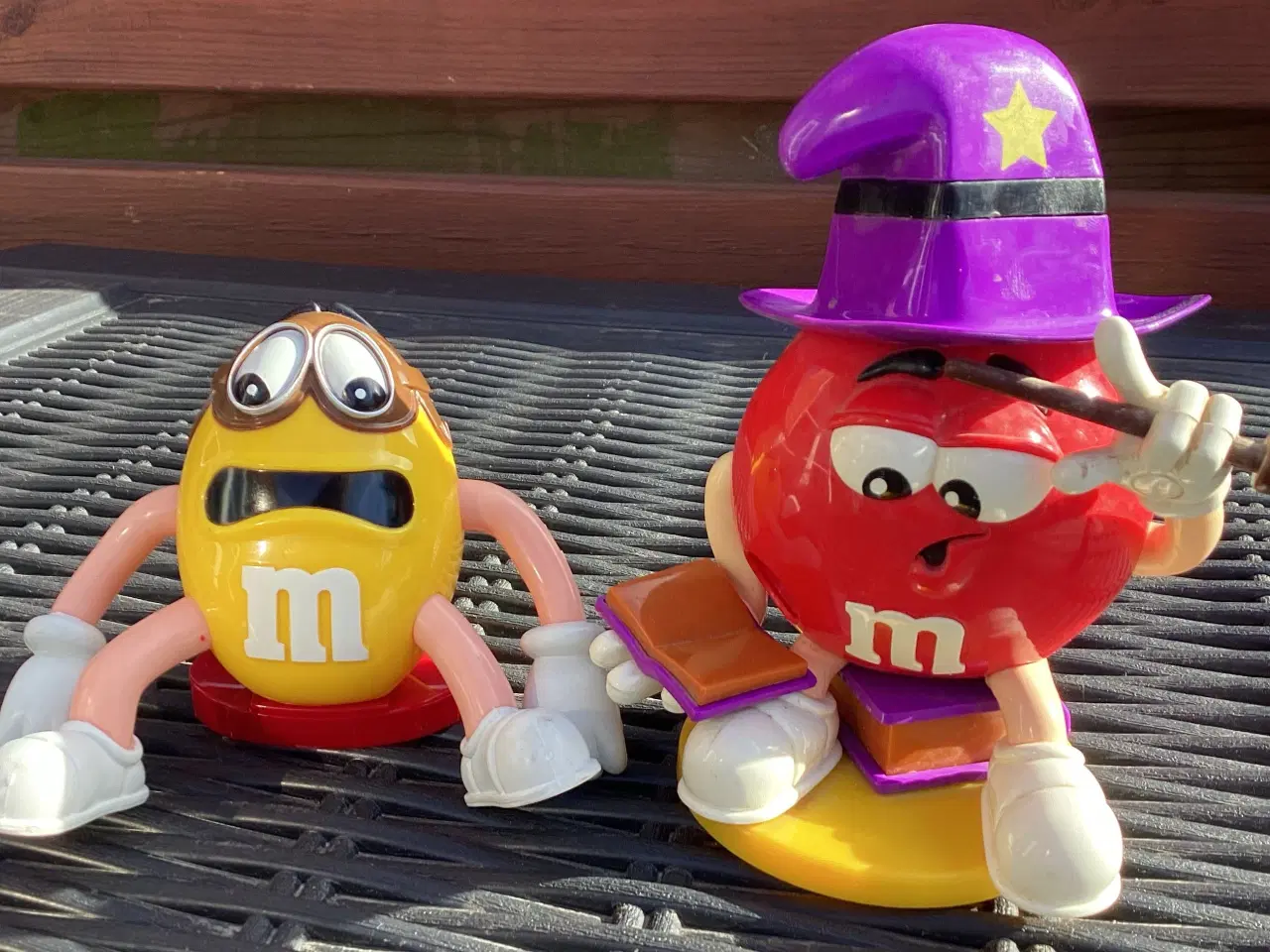 Billede 7 - M&M låg- figurer 2 styk samlet