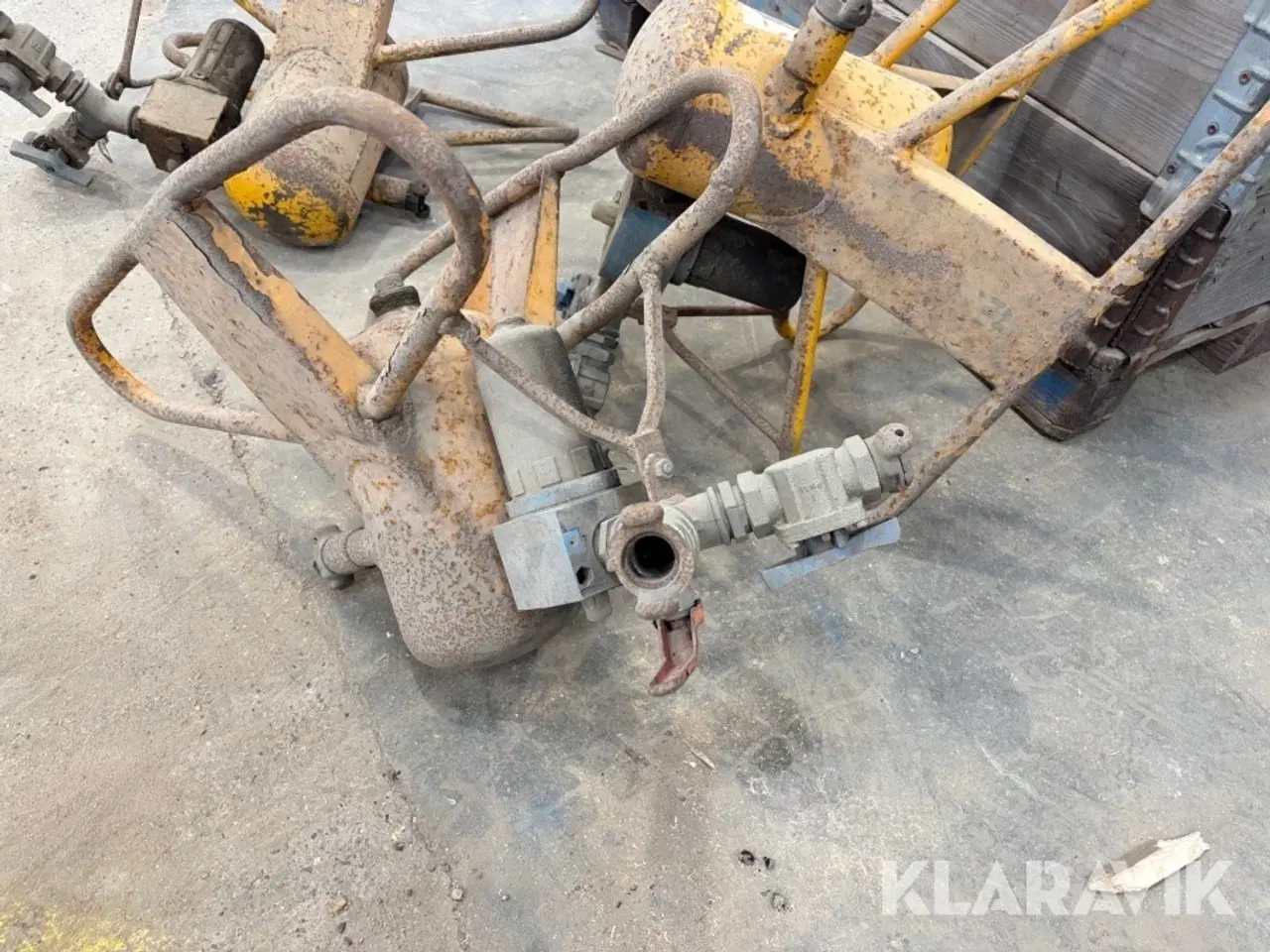 Billede 10 - Tryklufthamre og vandudskiller med trykluftslanger