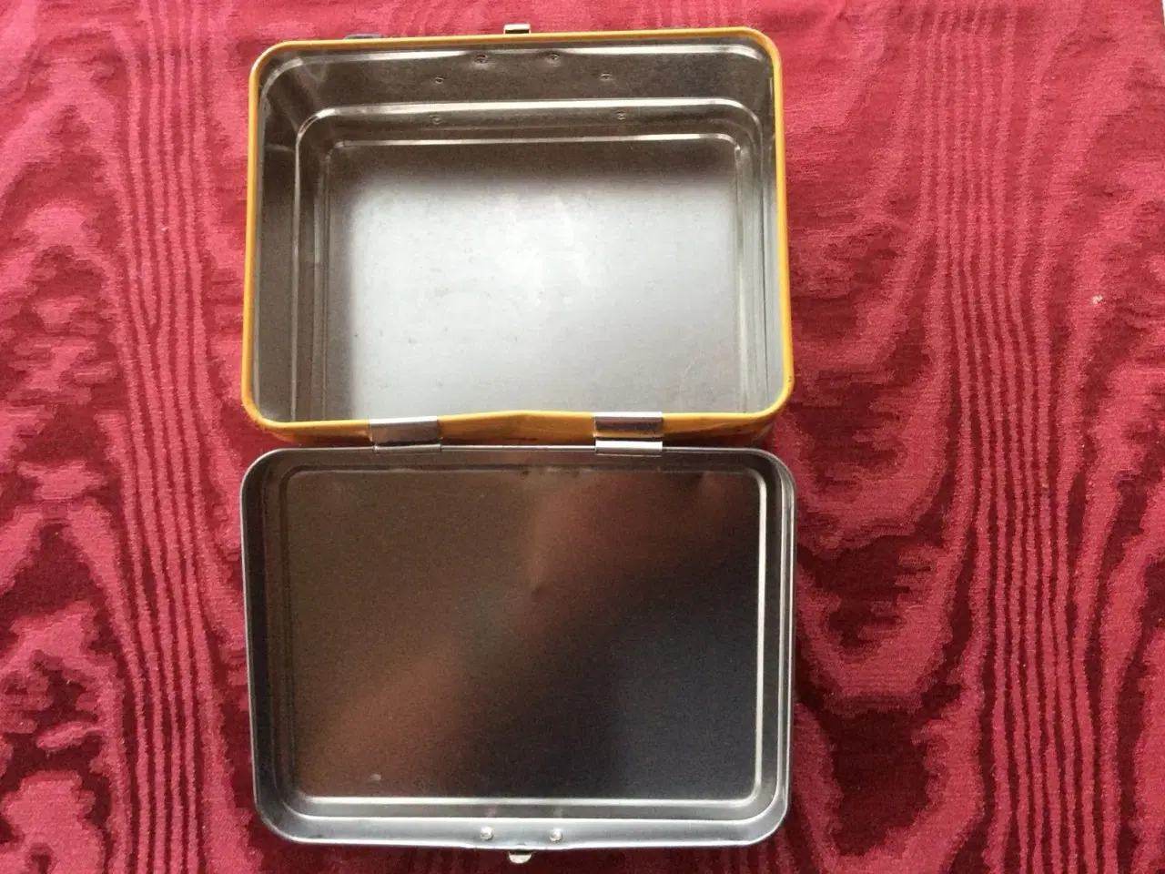 Billede 2 - Madkasse boks formet som kuffert