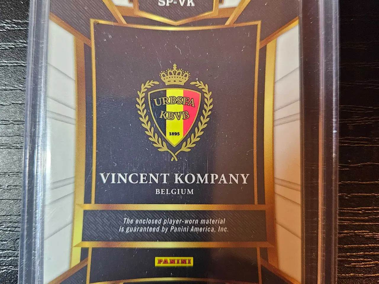 Billede 2 - Vincent Kompany Relic Fodboldkort