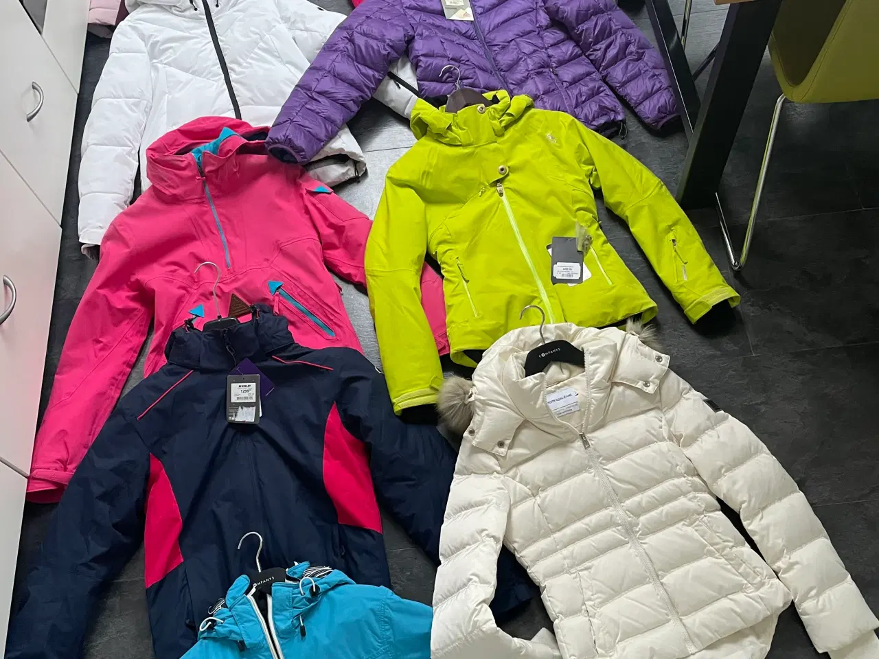 Billede 1 - Dame skijakker fra str S til xl 