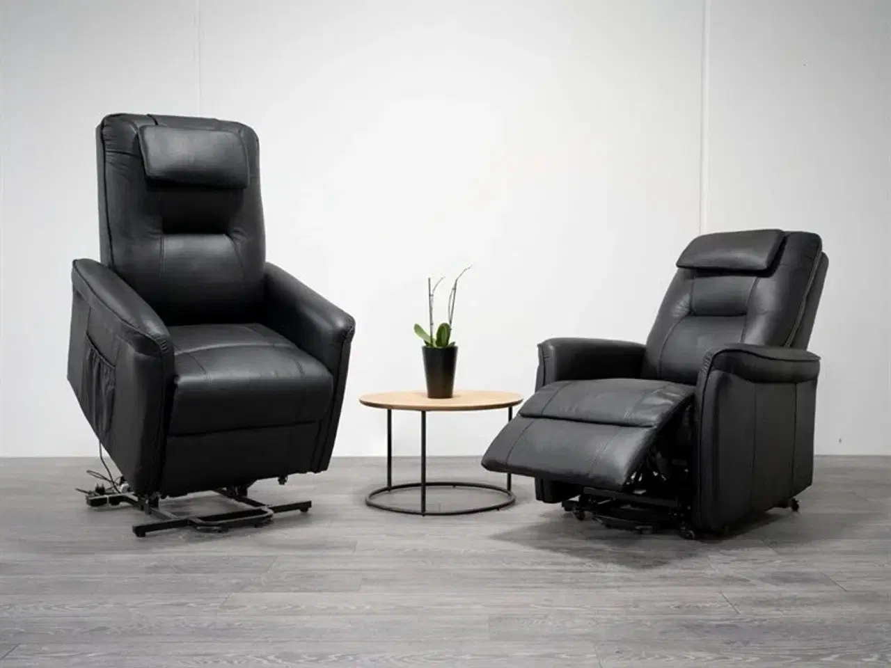 Billede 2 - Lindebjerg Otiumstol Luksus - stof m/løftefunktion