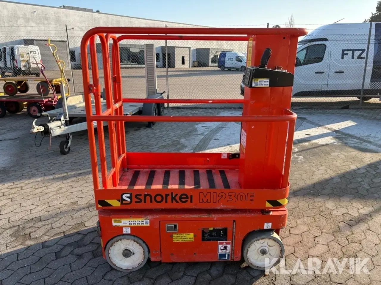Billede 9 - Søjlelift Snorkel M1230E