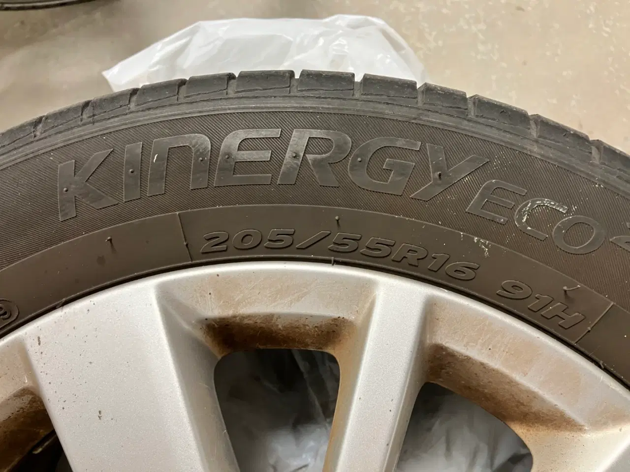 Billede 3 - VW alufælge med sommer dæk