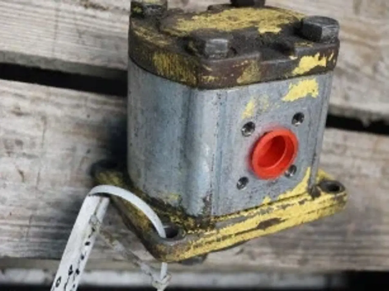 Billede 19 - New Holland 1550 Hydraulikpumpe 80337214