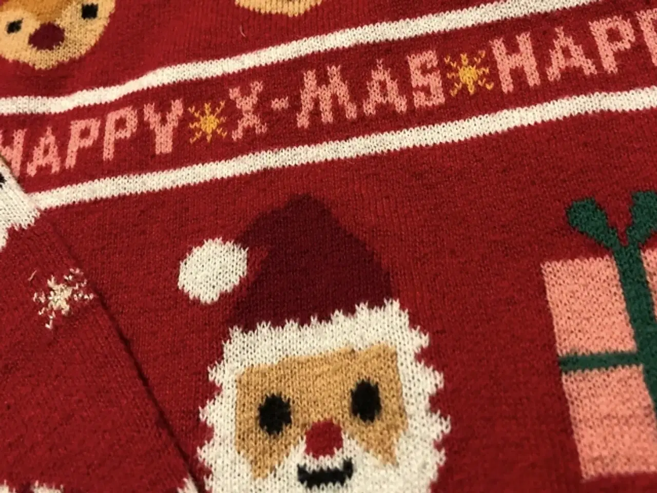 Billede 1 - Trøje med julemotiv 