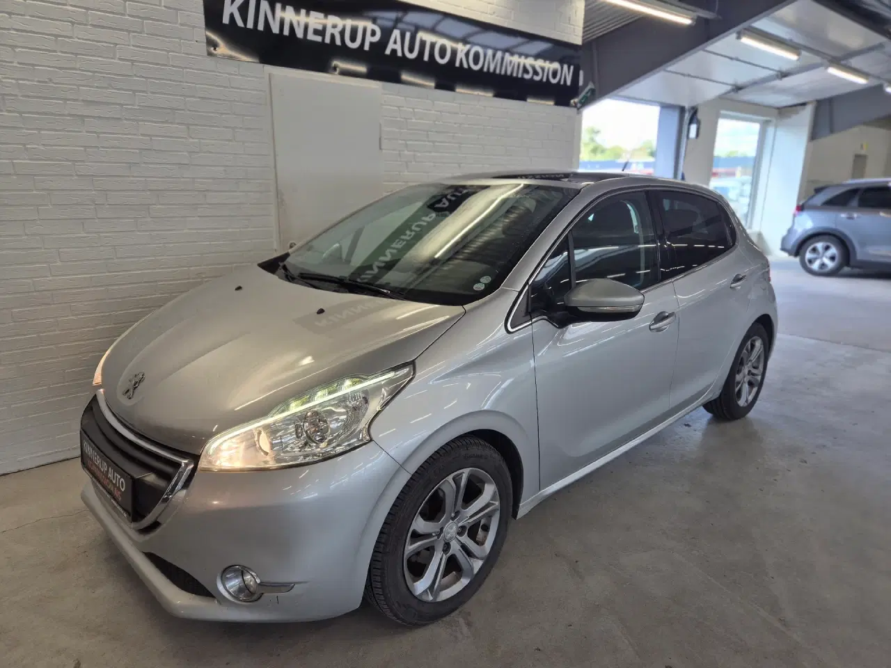 Billede 2 - Peugeot 208 1,2 VTi Allure 82HK 5d